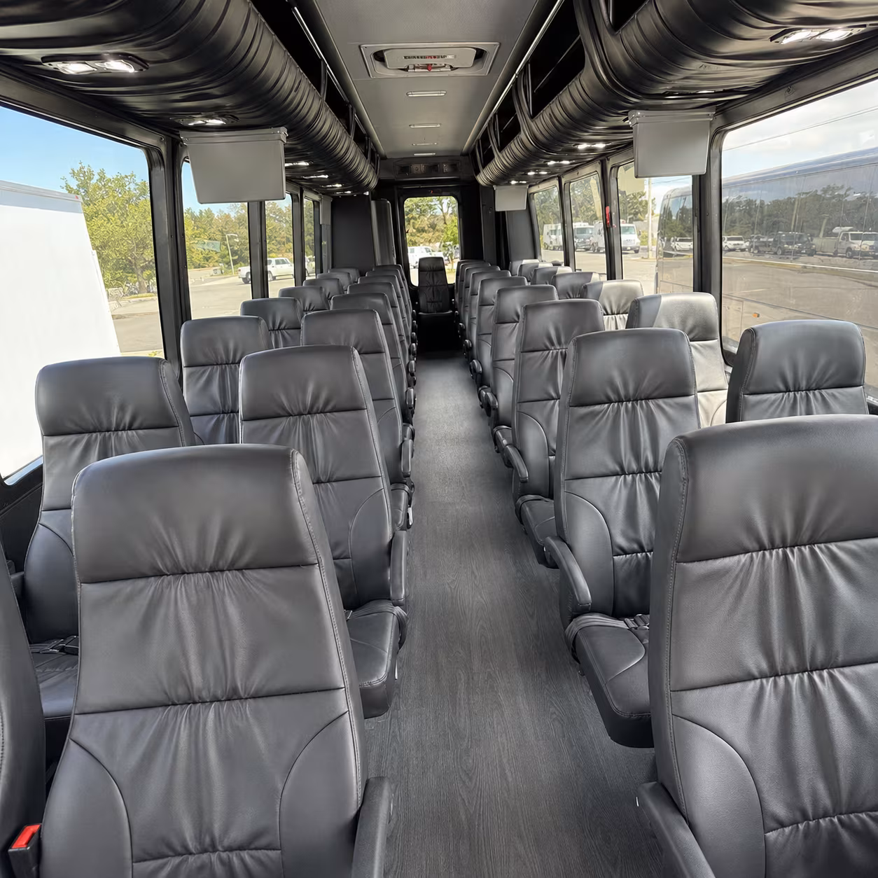hotel shuttles for conferences and business travel