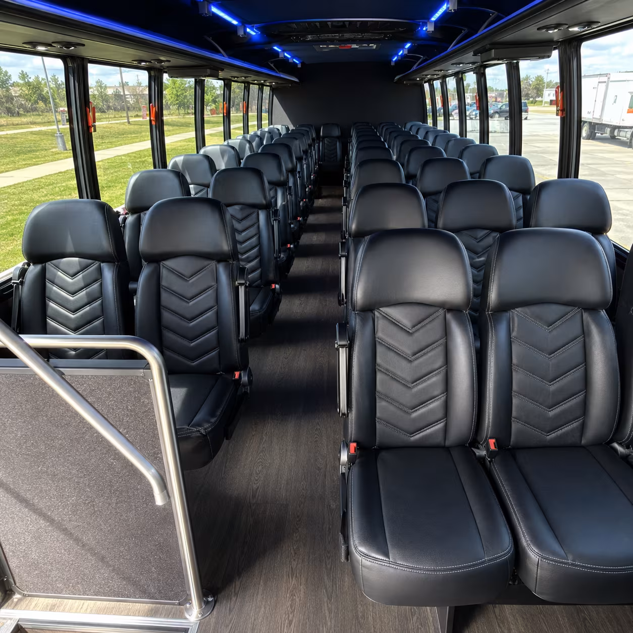 rent a field trip bus to charleston museums and science centers