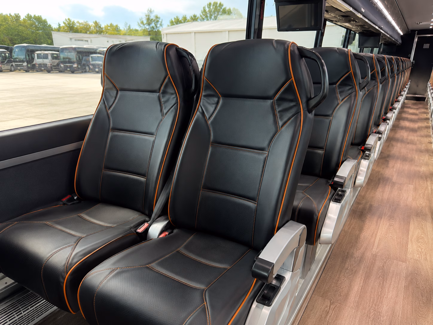 shuttle services for airline crews and airport staff in charleston